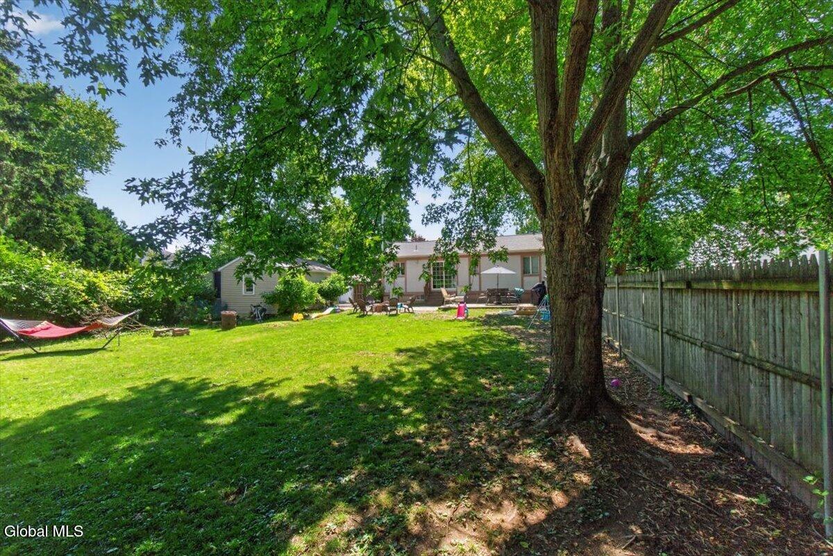 17 Pheasant Court Wynantskill NY 12198