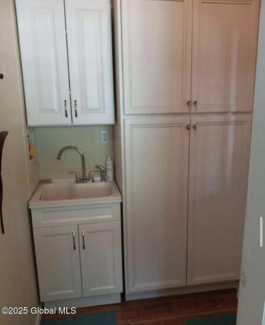 8 S 40th Road Hadley NY 12835