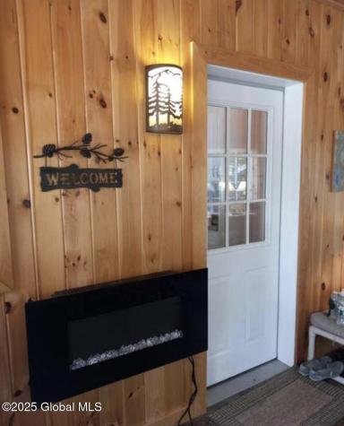 8 S 40th Road Hadley NY 12835