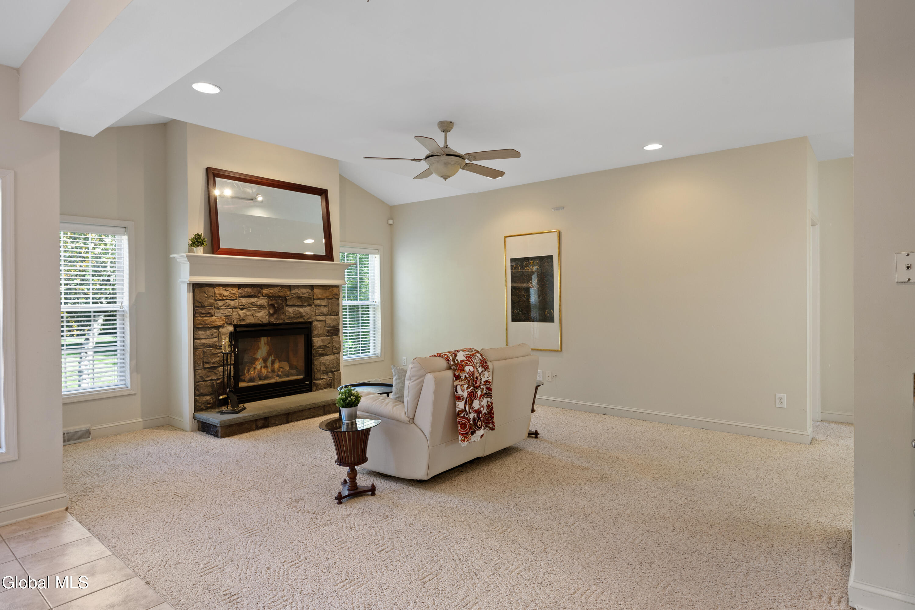 87 Jessica Lane Niskayuna NY 12309