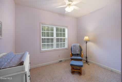 87 Jessica Lane Niskayuna NY 12309