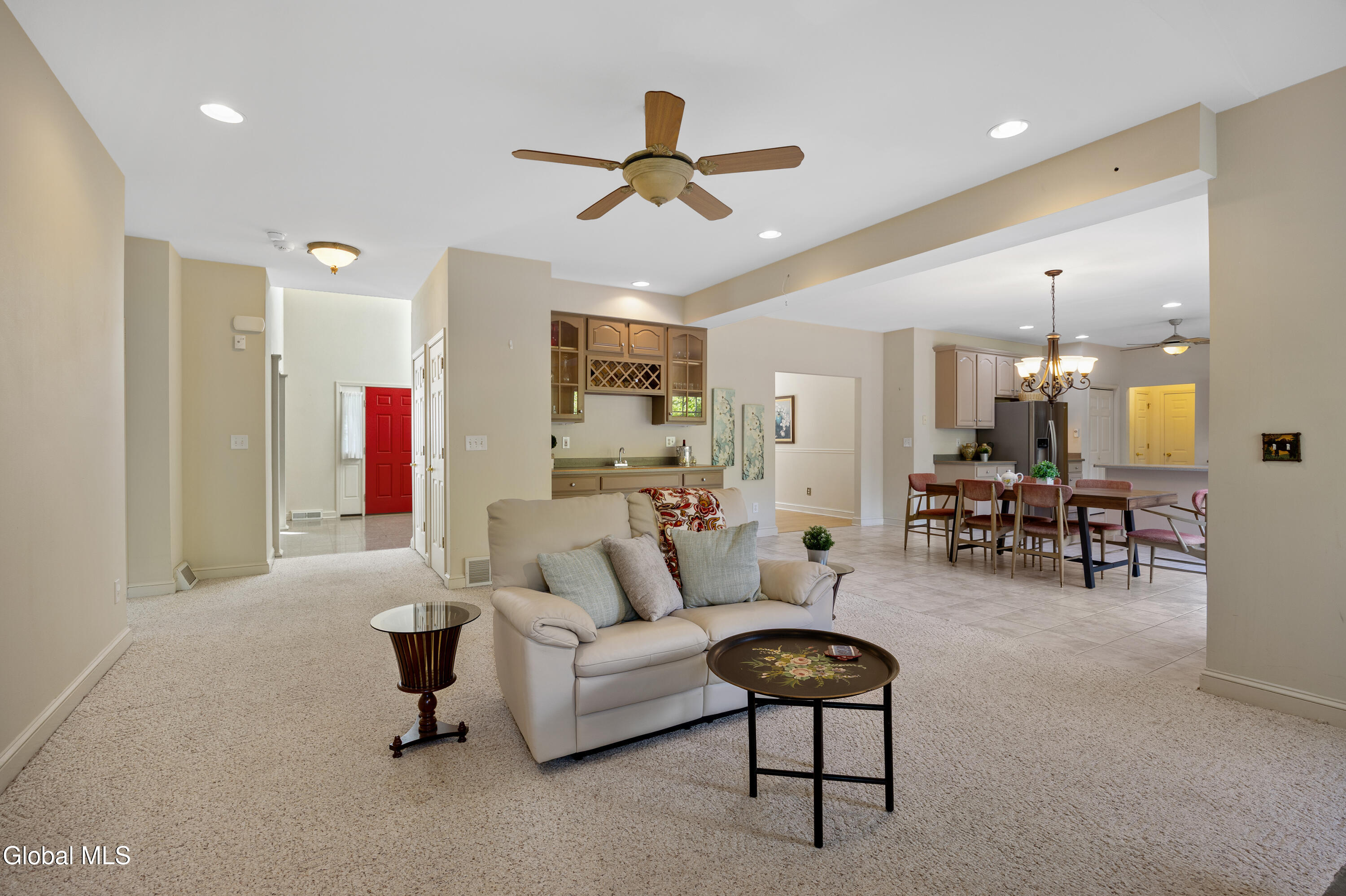87 Jessica Lane Niskayuna NY 12309