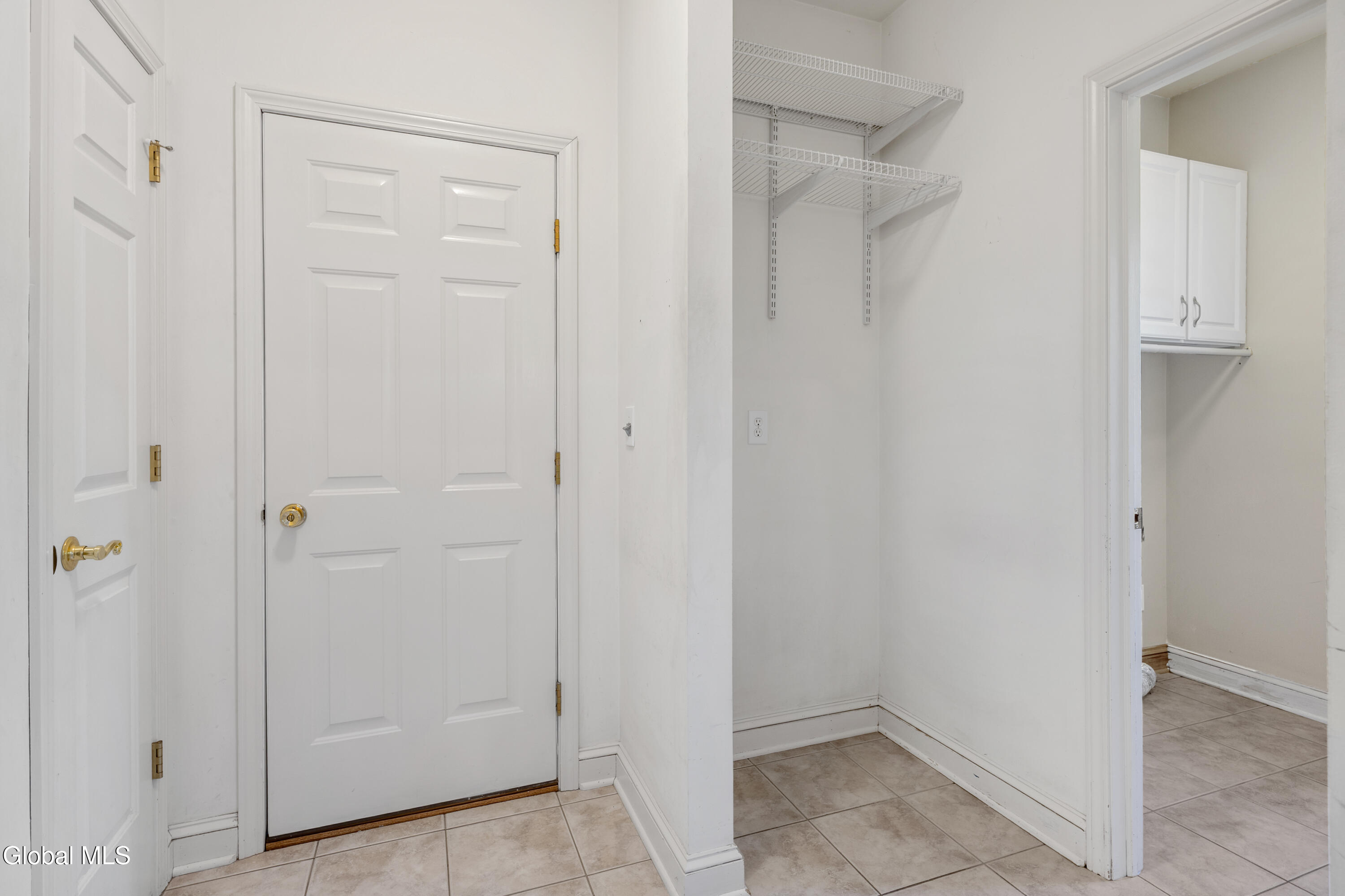87 Jessica Lane Niskayuna NY 12309