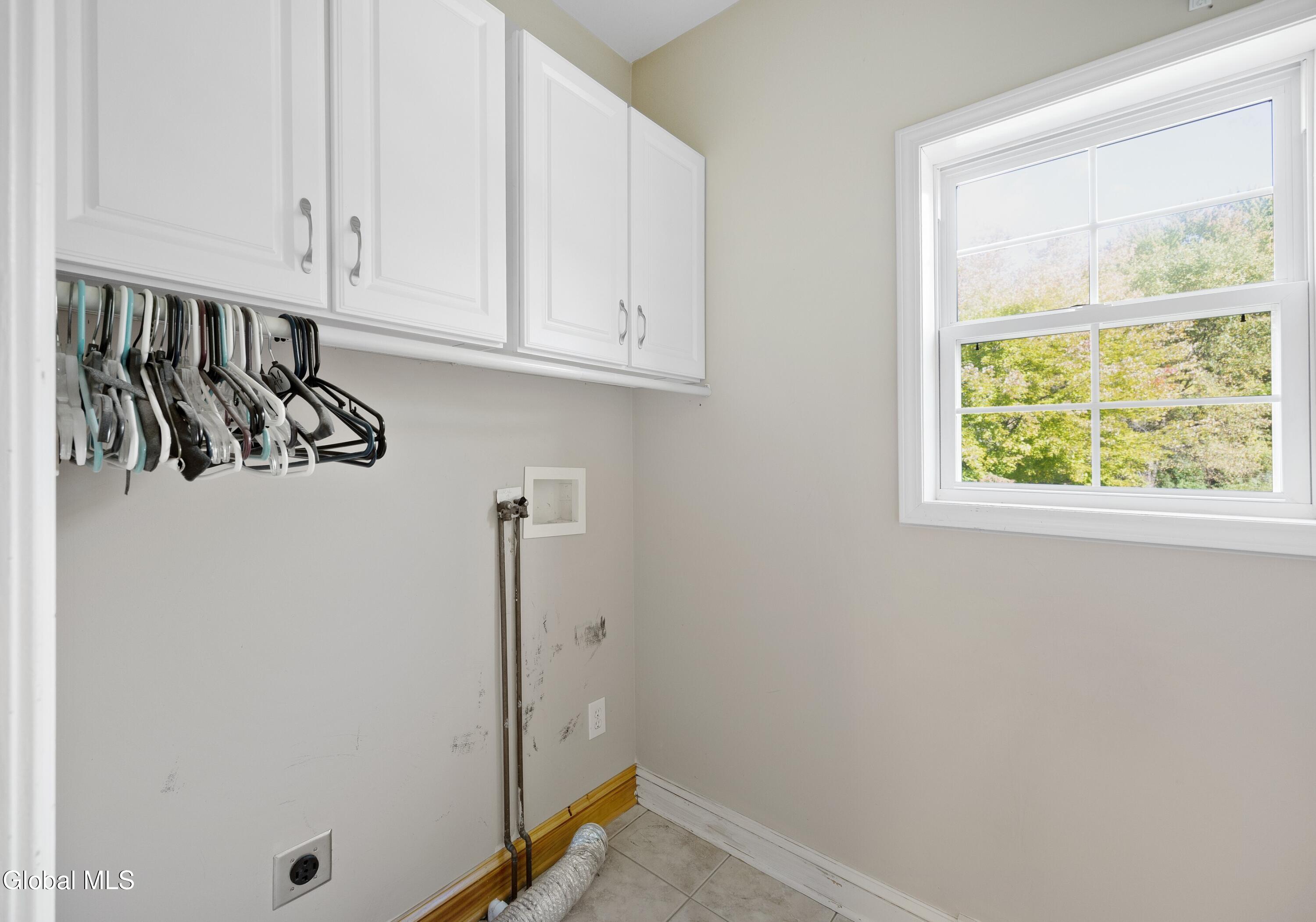 87 Jessica Lane Niskayuna NY 12309