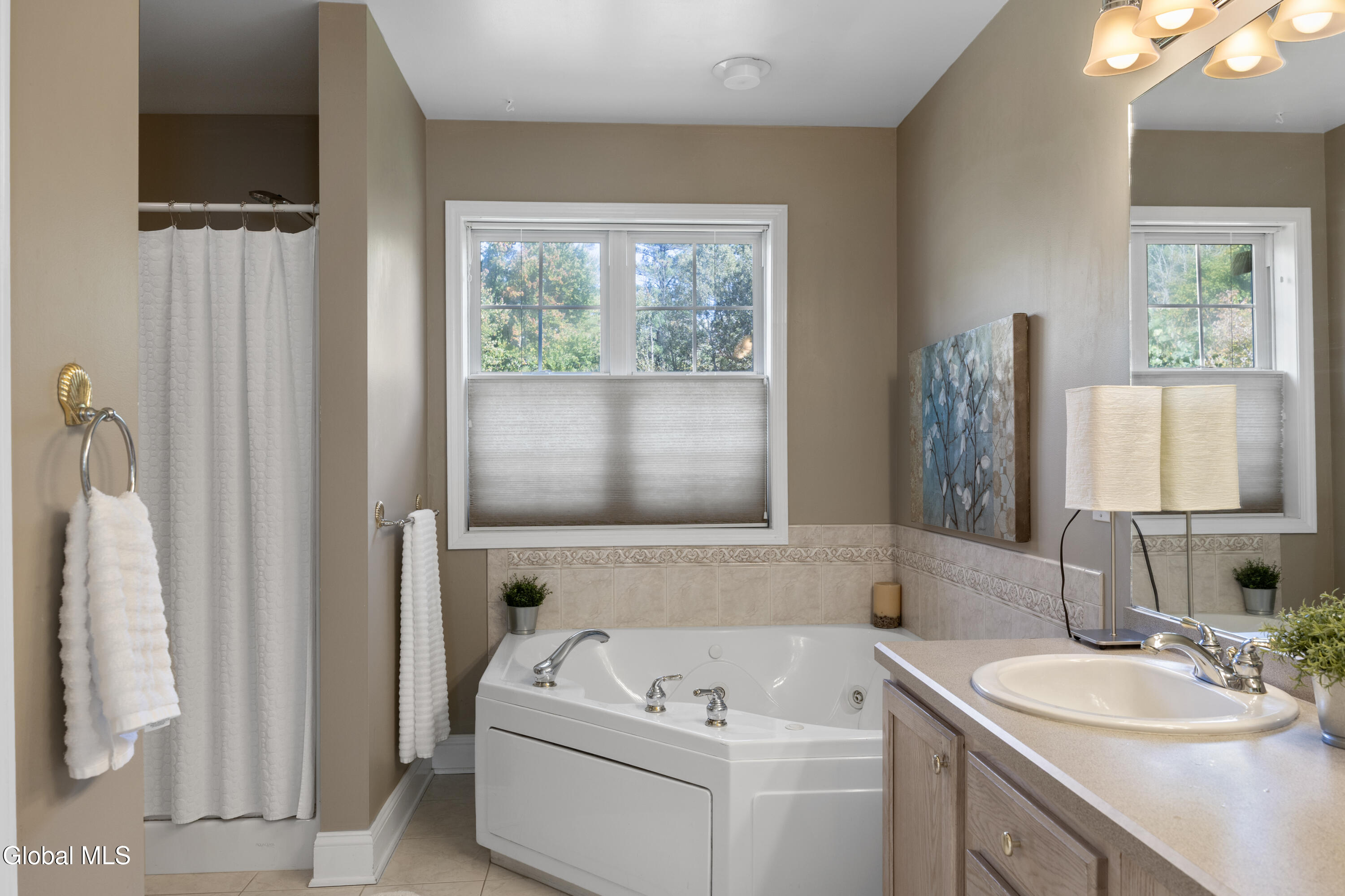 87 Jessica Lane Niskayuna NY 12309