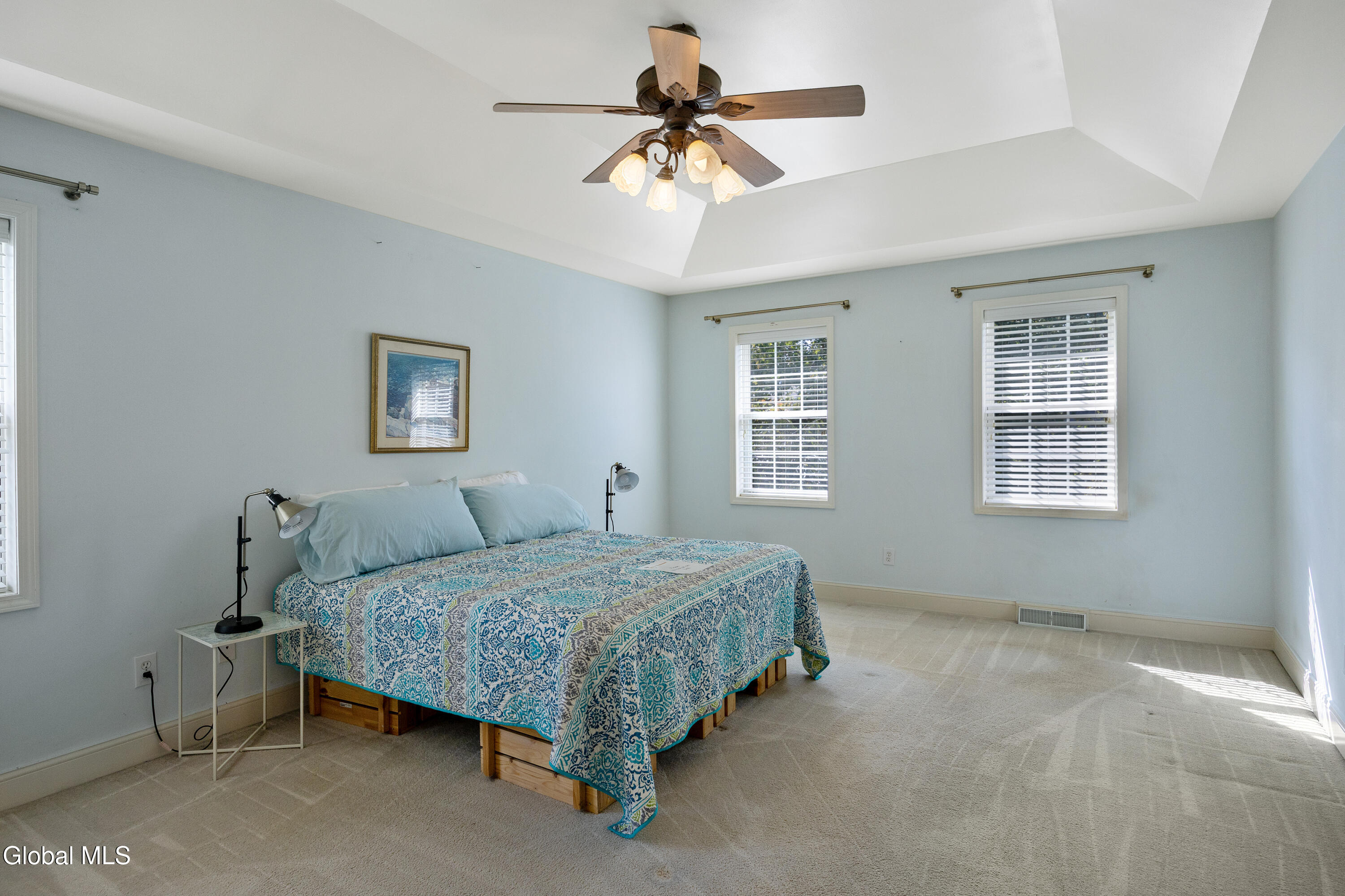 87 Jessica Lane Niskayuna NY 12309