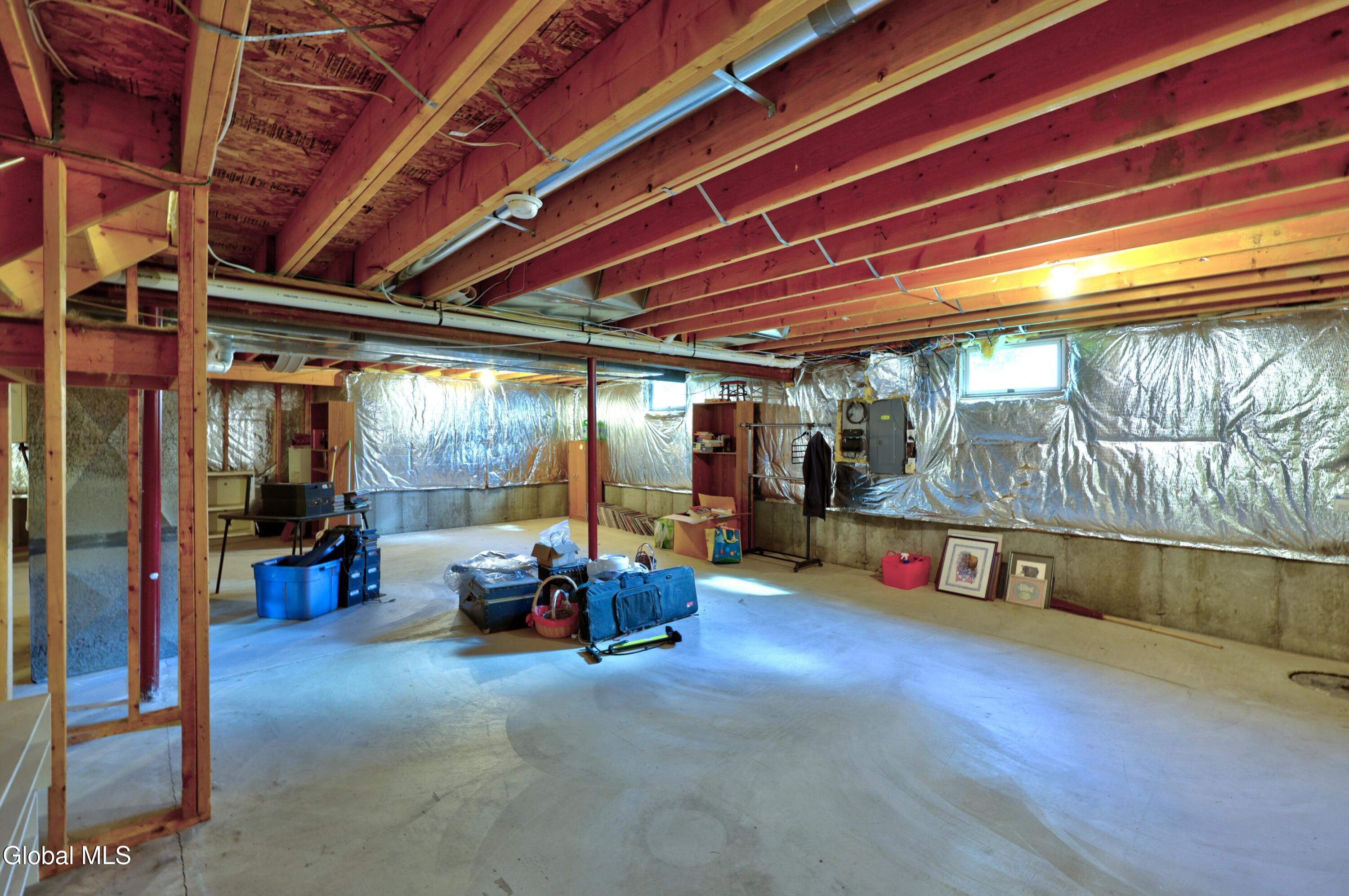 87 Jessica Lane Niskayuna NY 12309