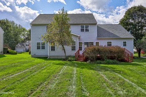 87 Jessica Lane Niskayuna NY 12309