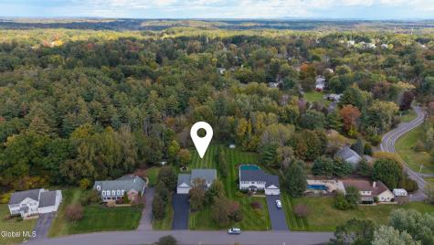 87 Jessica Lane Niskayuna NY 12309