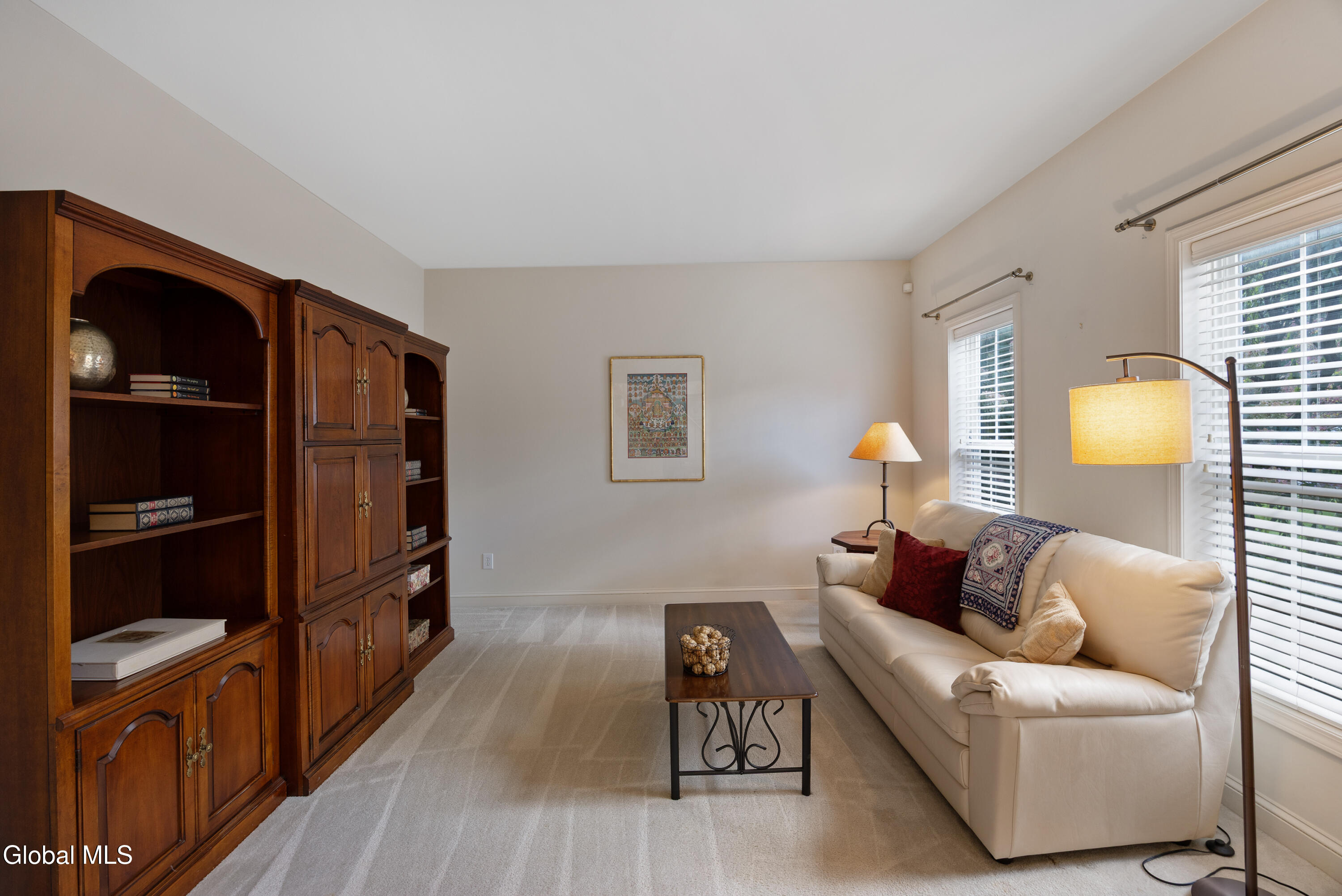 87 Jessica Lane Niskayuna NY 12309