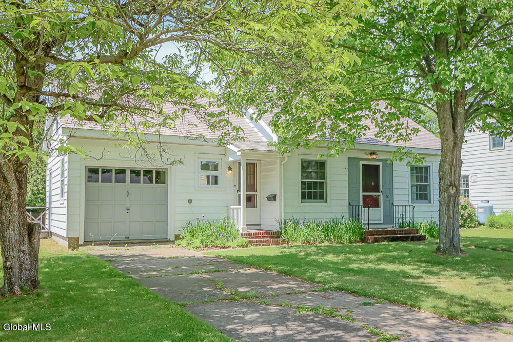 26 Houseman Avenue Chatham NY 12037