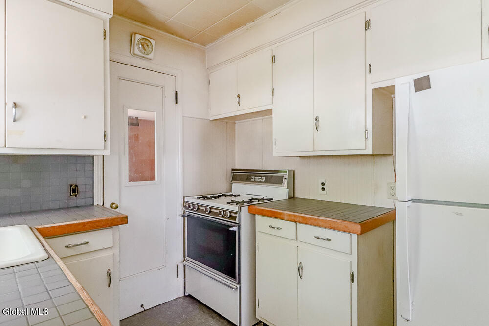 26 Houseman Avenue Chatham NY 12037