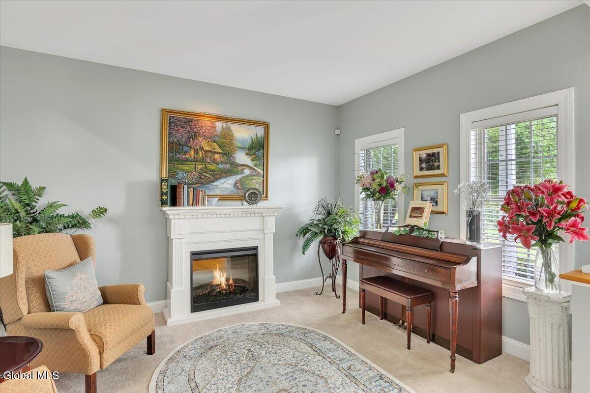 33 Praise Lane Glenville NY 12302