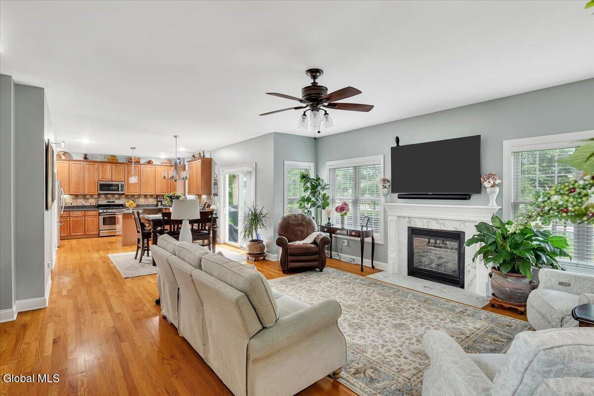 33 Praise Lane Glenville NY 12302