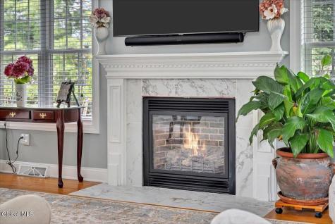 33 Praise Lane Glenville NY 12302