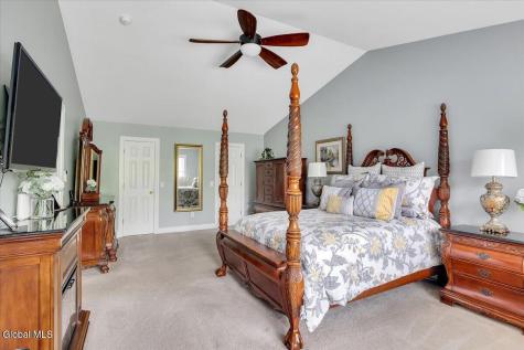 33 Praise Lane Glenville NY 12302