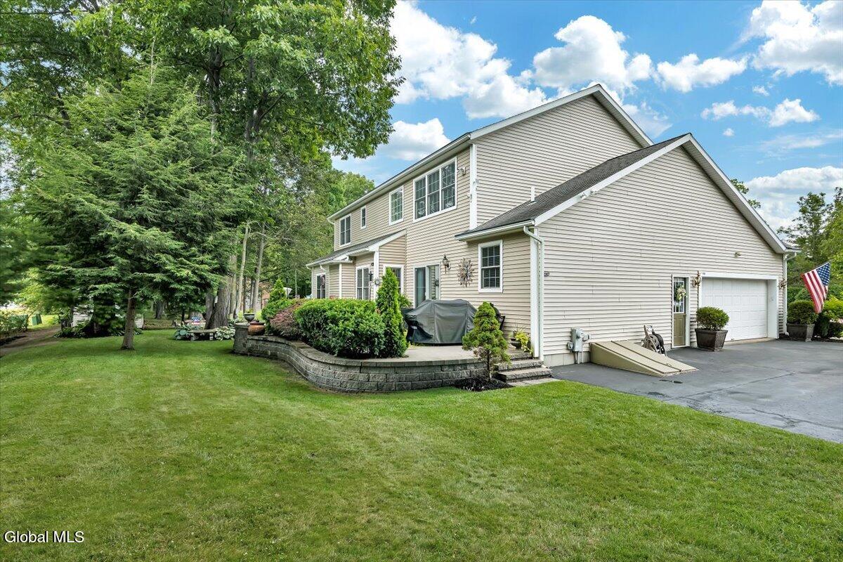 33 Praise Lane Glenville NY 12302