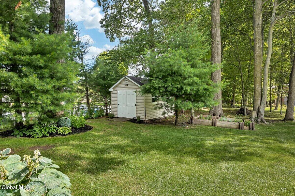 33 Praise Lane Glenville NY 12302