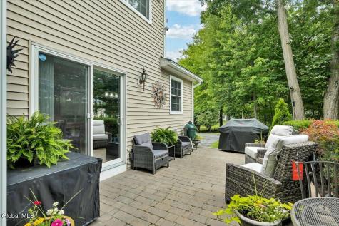 33 Praise Lane Glenville NY 12302
