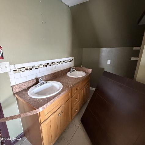 1110 Chrisler Avenue Schenectady NY 12303