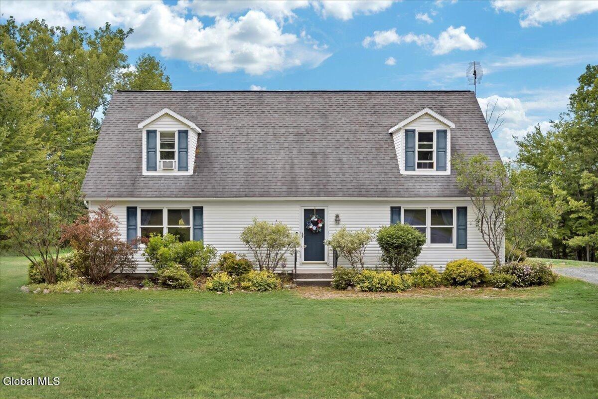 53 N Nassau Lane Averill Park NY 12018