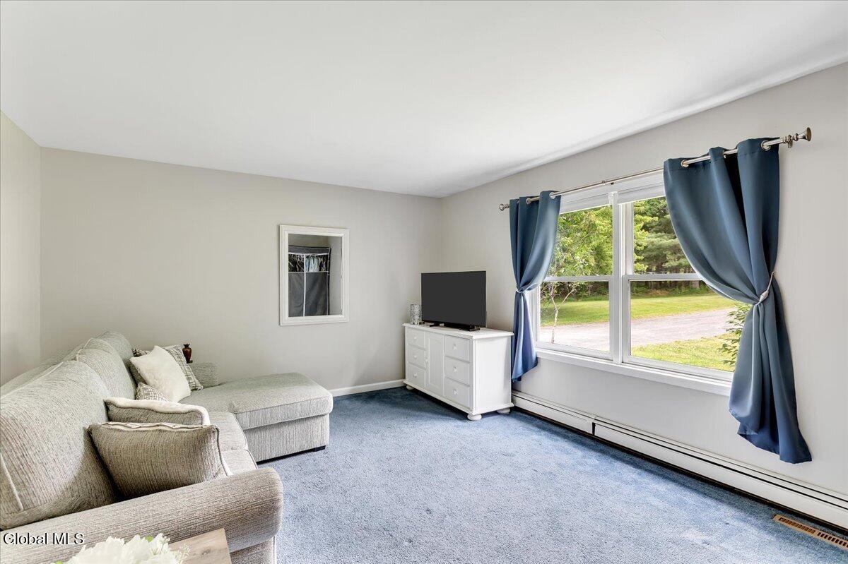 53 N Nassau Lane Averill Park NY 12018