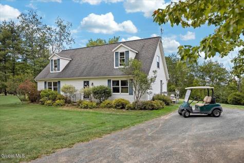 53 N Nassau Lane Averill Park NY 12018