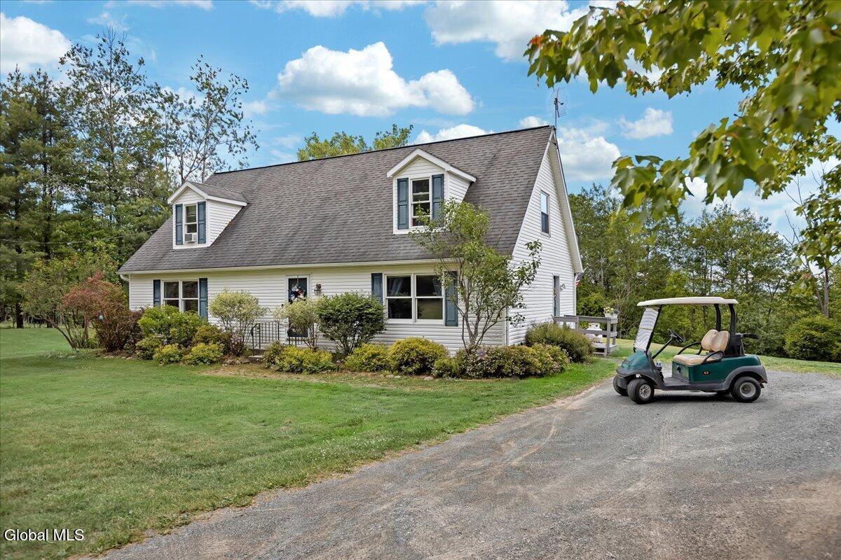 53 N Nassau Lane Averill Park NY 12018