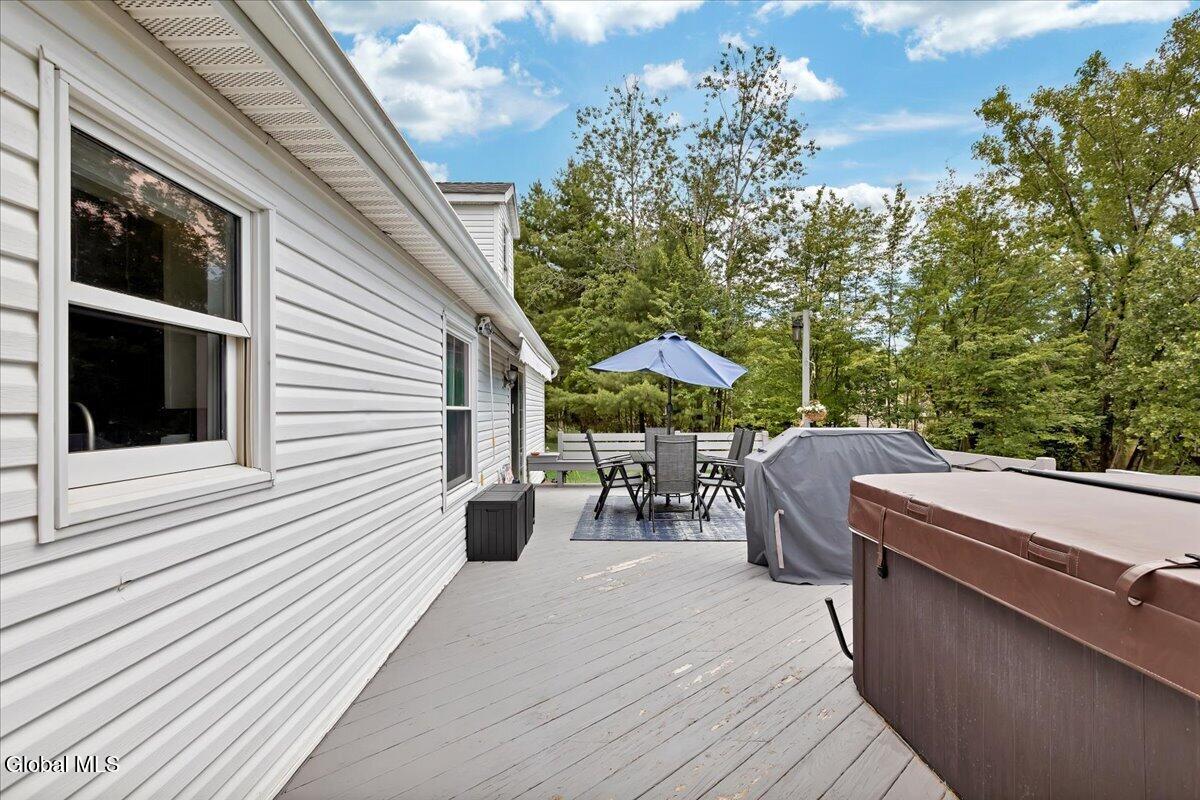 53 N Nassau Lane Averill Park NY 12018