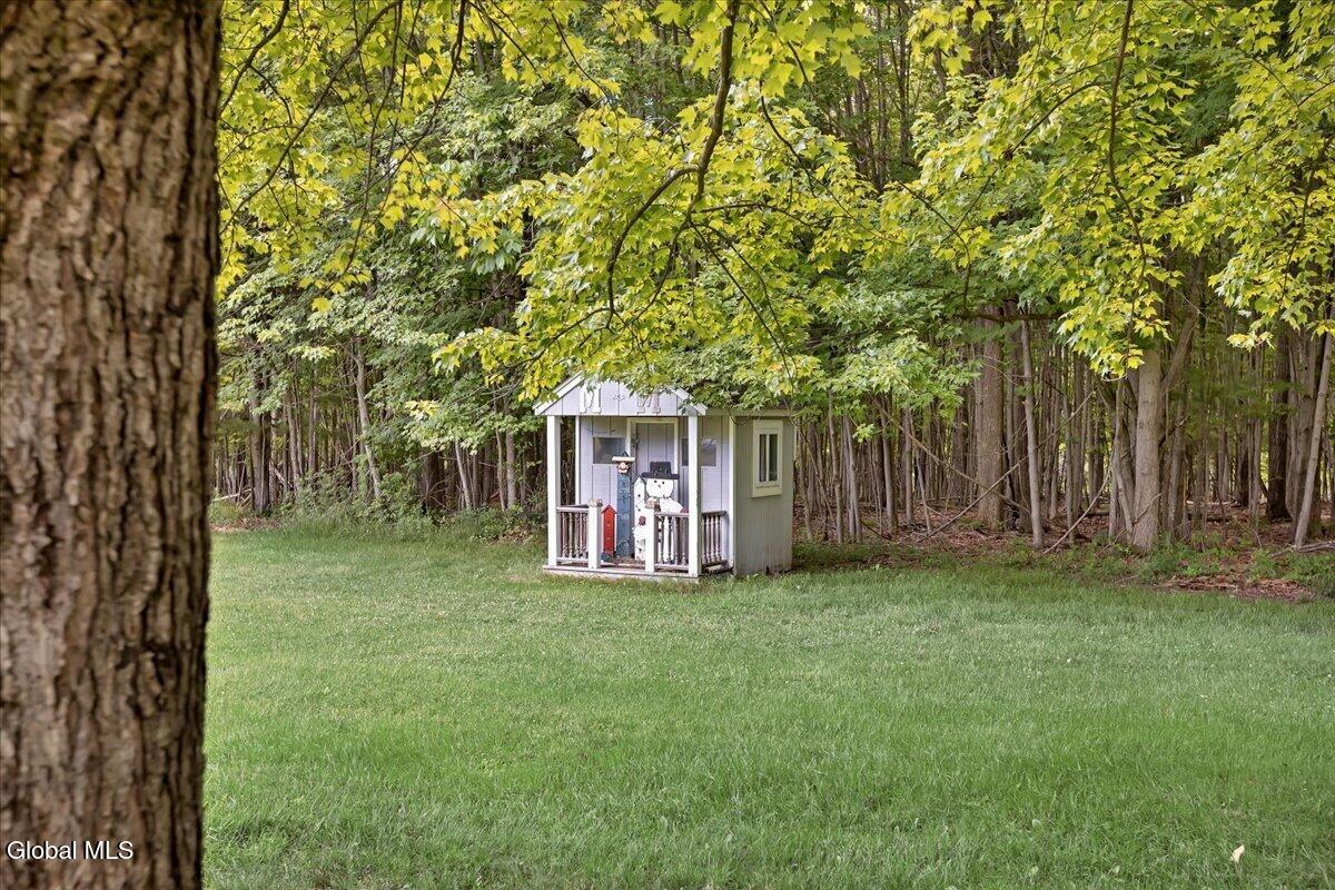 53 N Nassau Lane Averill Park NY 12018