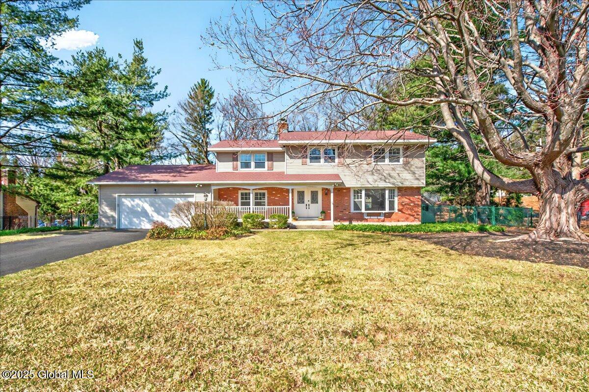 10 Laurel Drive Loudonville NY 12211