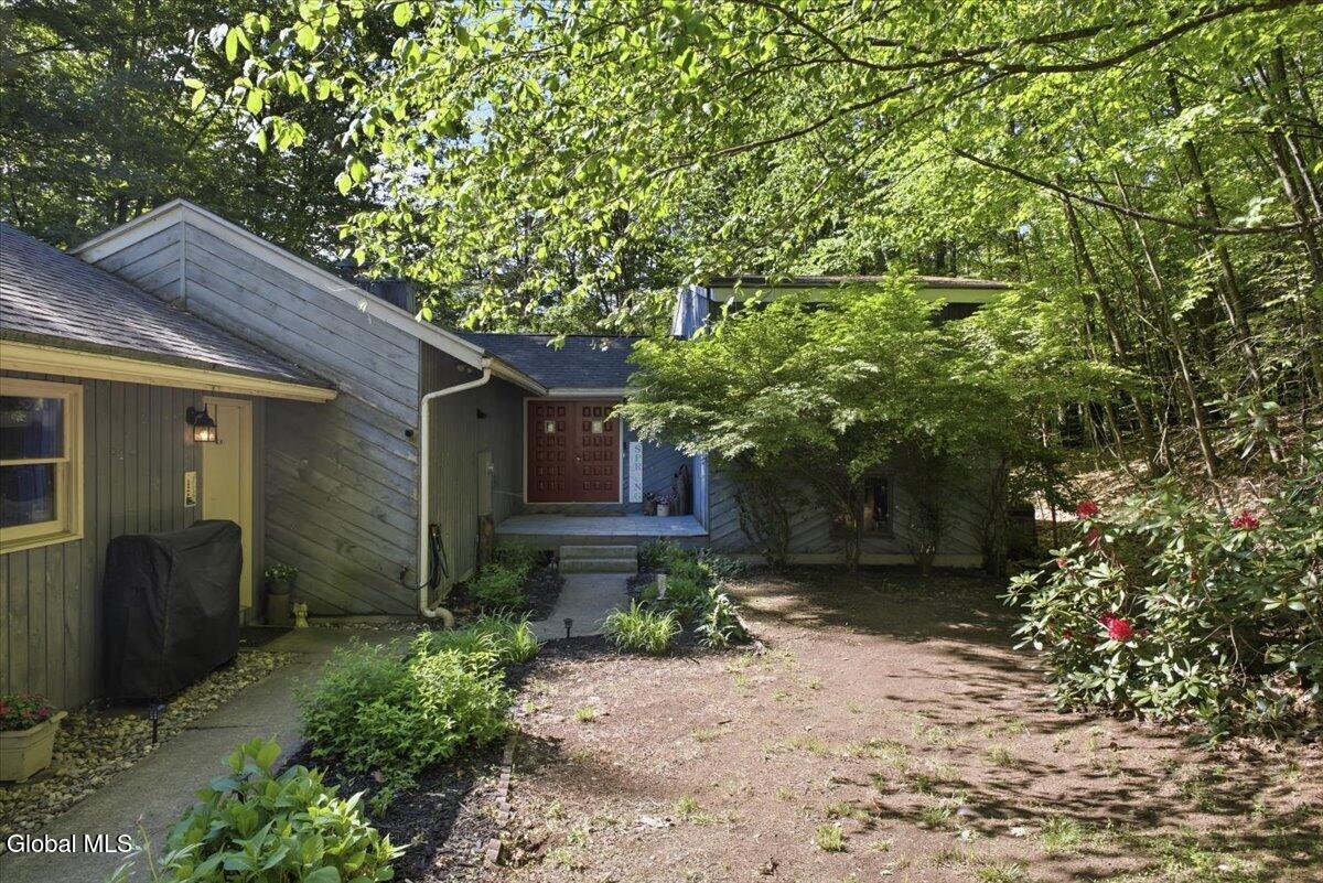 54 Carriage Hill Road Diamond Point NY 12824