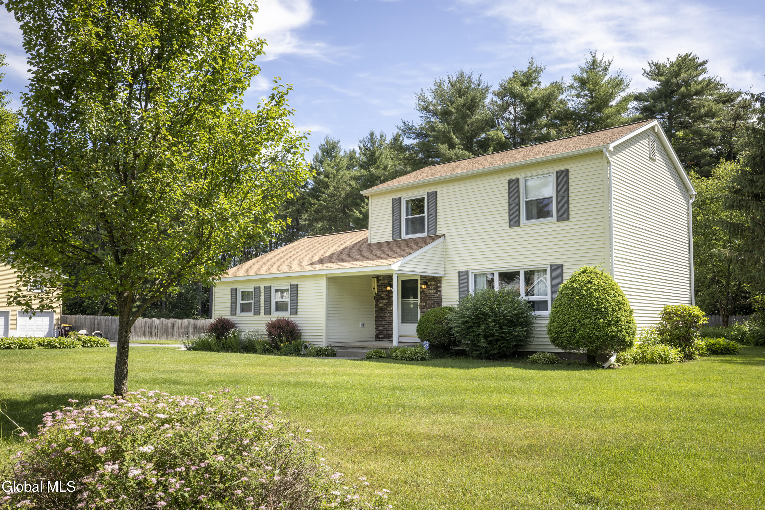 11 Sweetbriar Lane Queensbury NY 12804