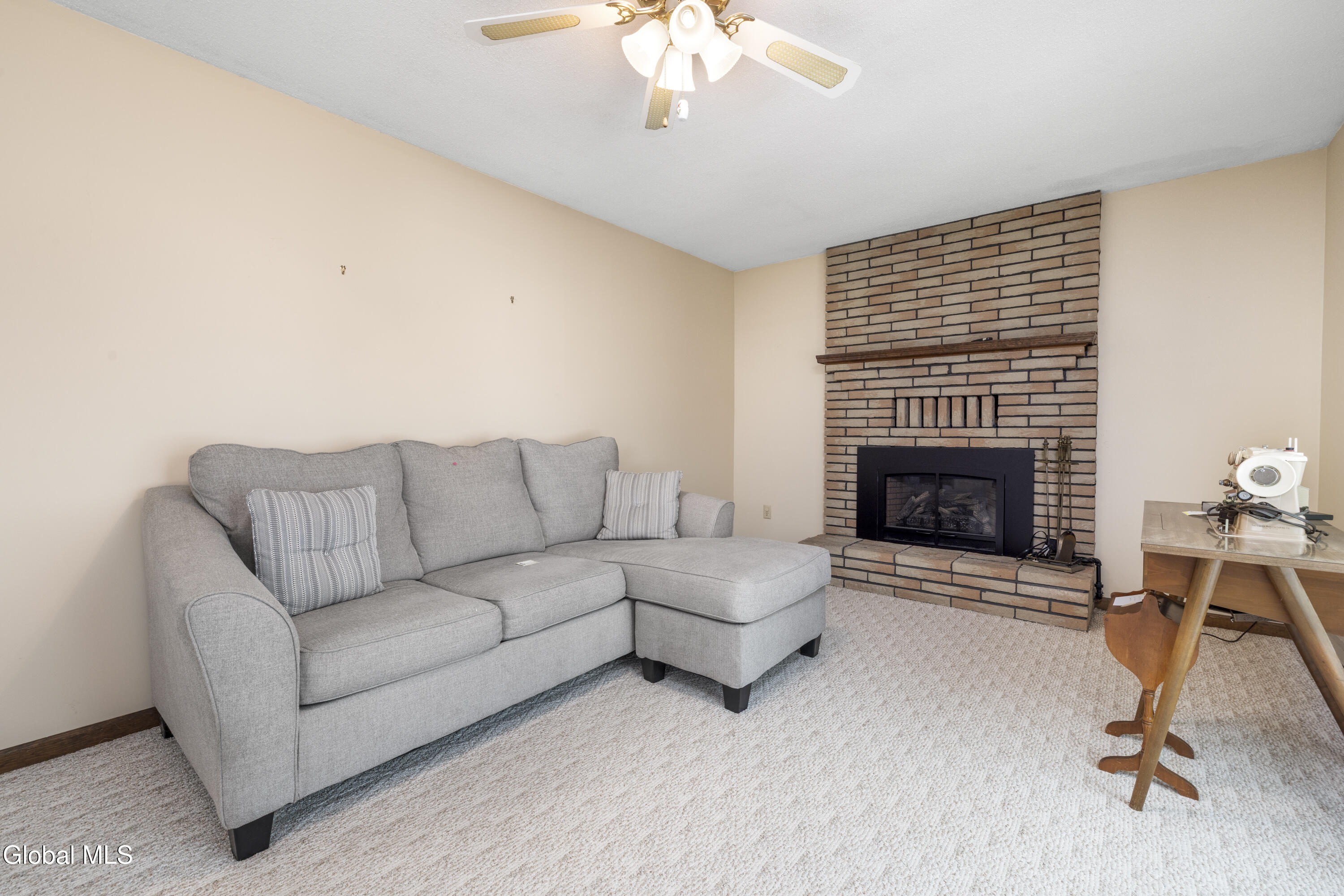 11 Sweetbriar Lane Queensbury NY 12804