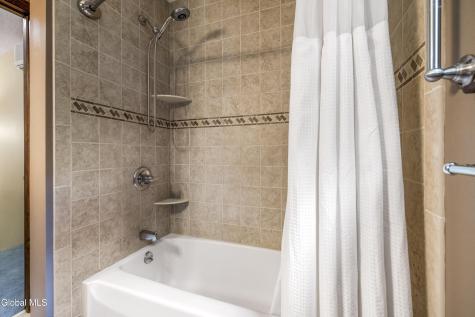 11 Sweetbriar Lane Queensbury NY 12804