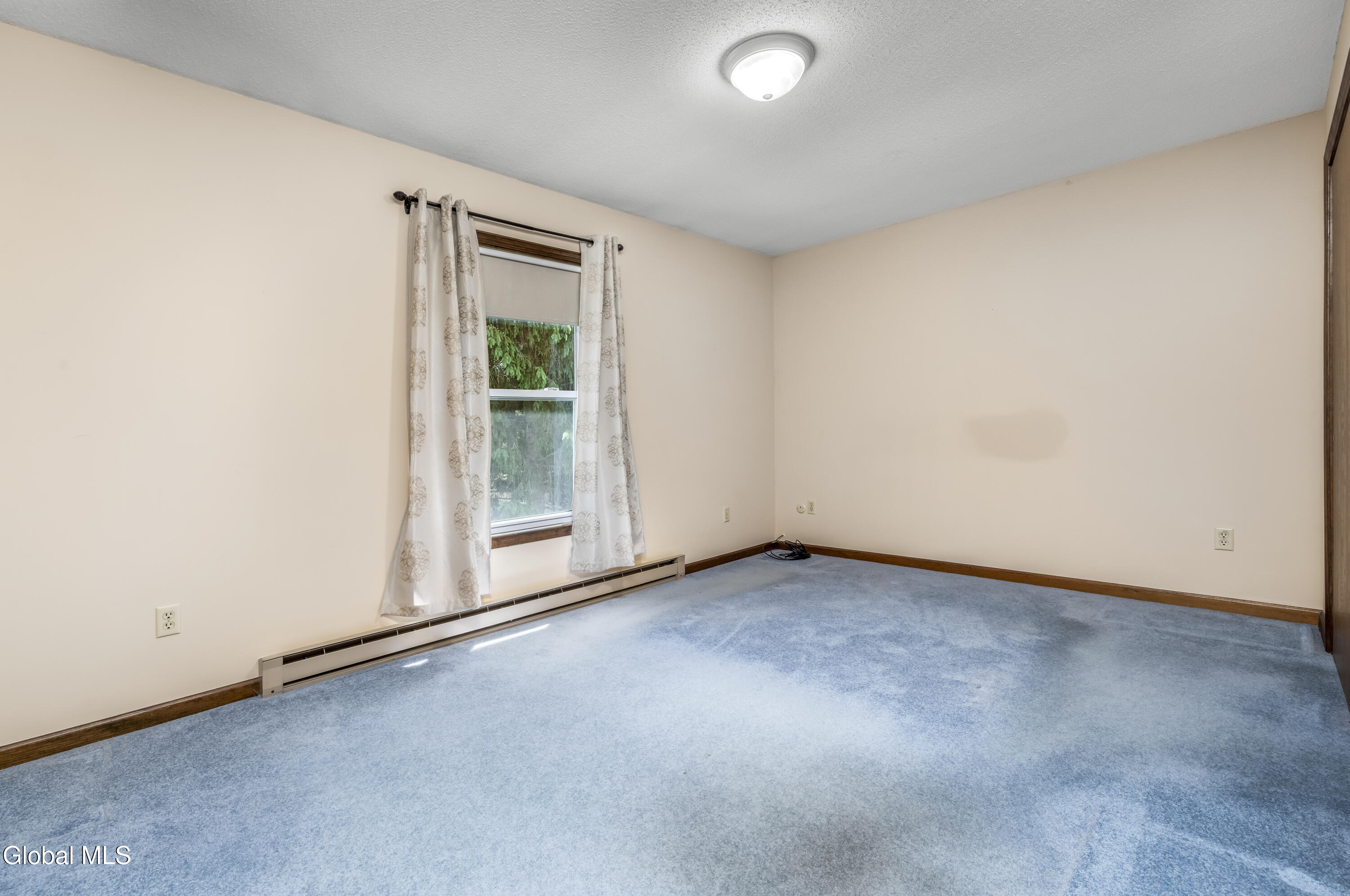 11 Sweetbriar Lane Queensbury NY 12804