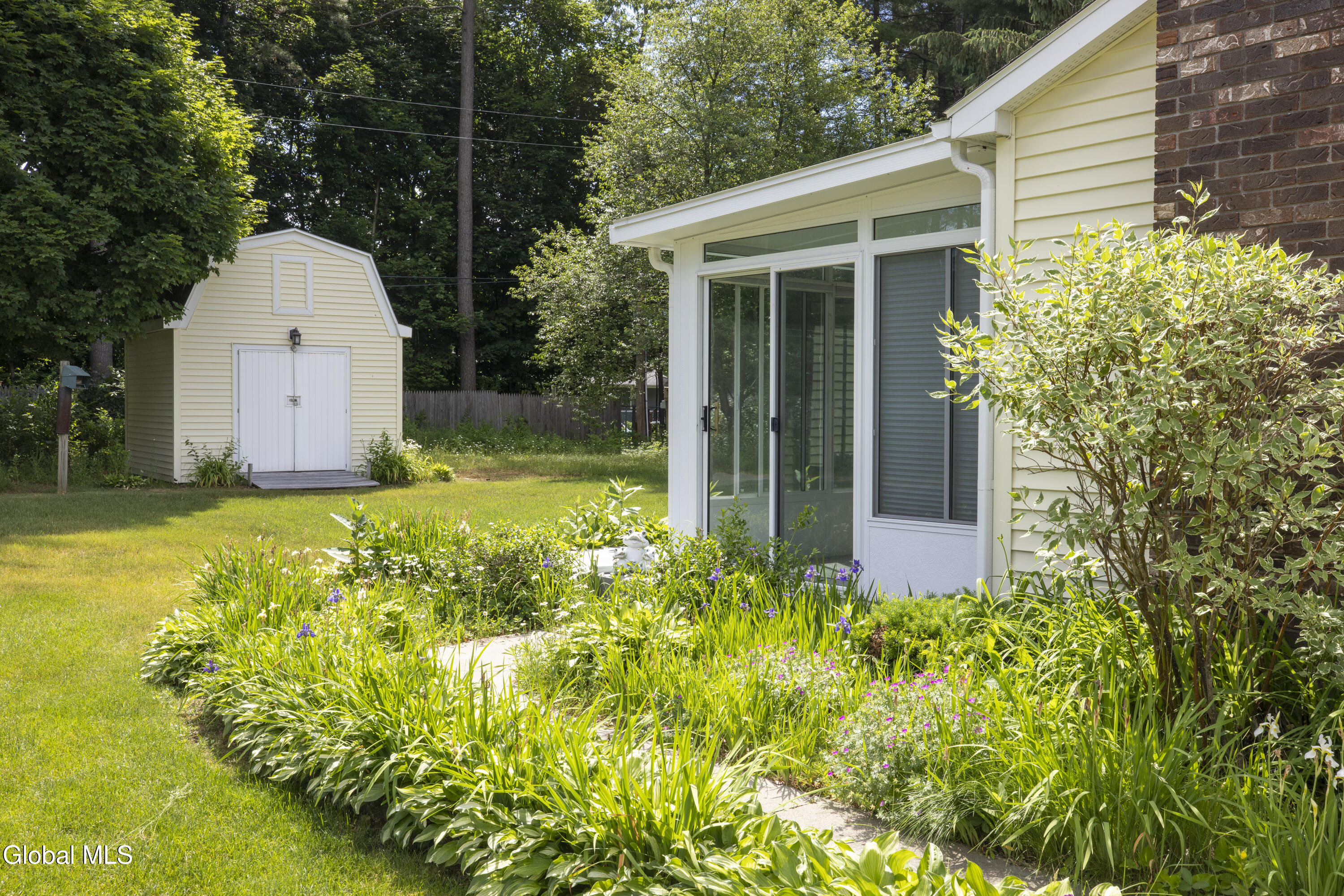 11 Sweetbriar Lane Queensbury NY 12804