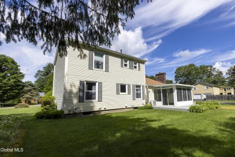 11 Sweetbriar Lane Queensbury NY 12804