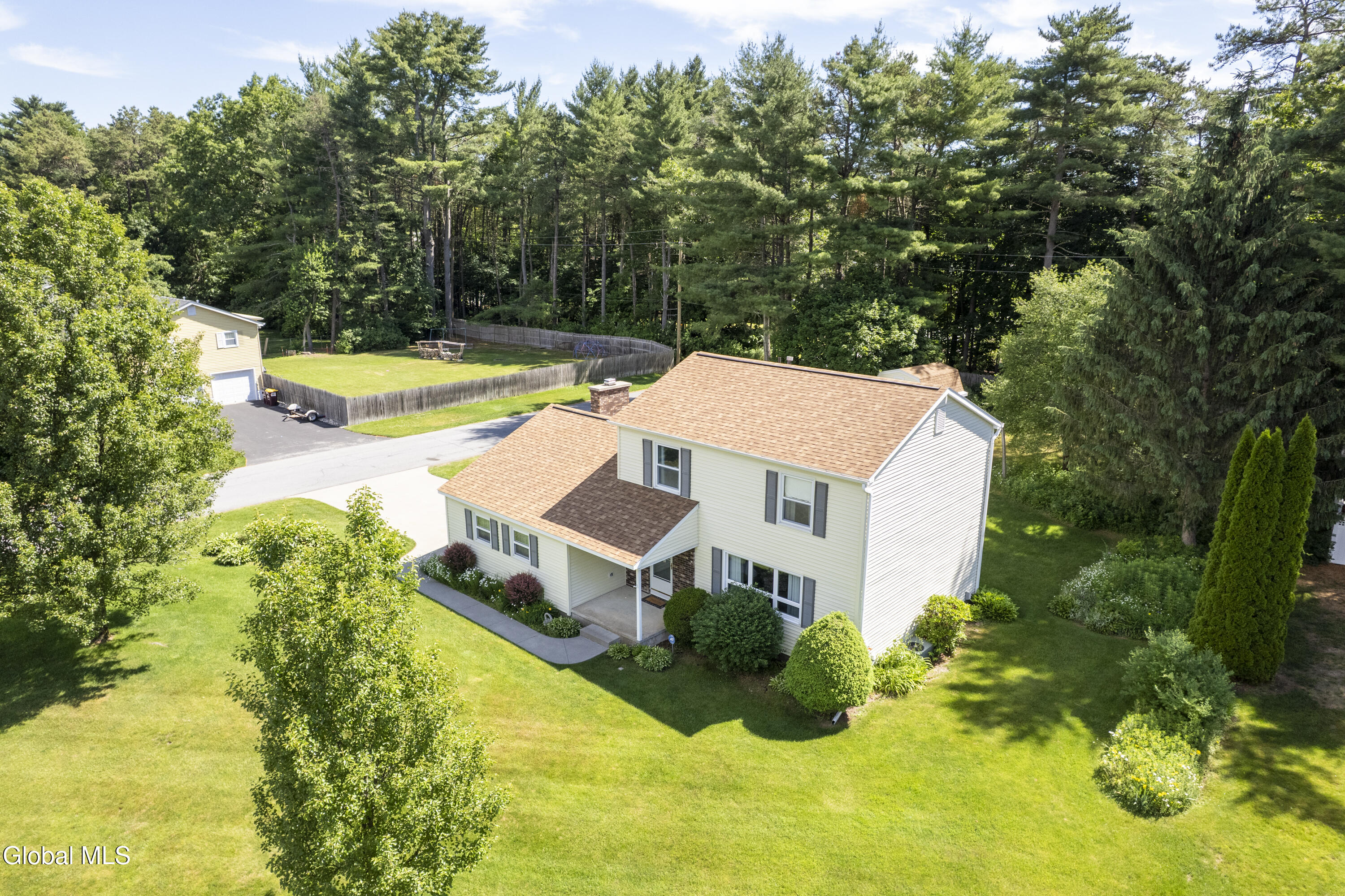 11 Sweetbriar Lane Queensbury NY 12804
