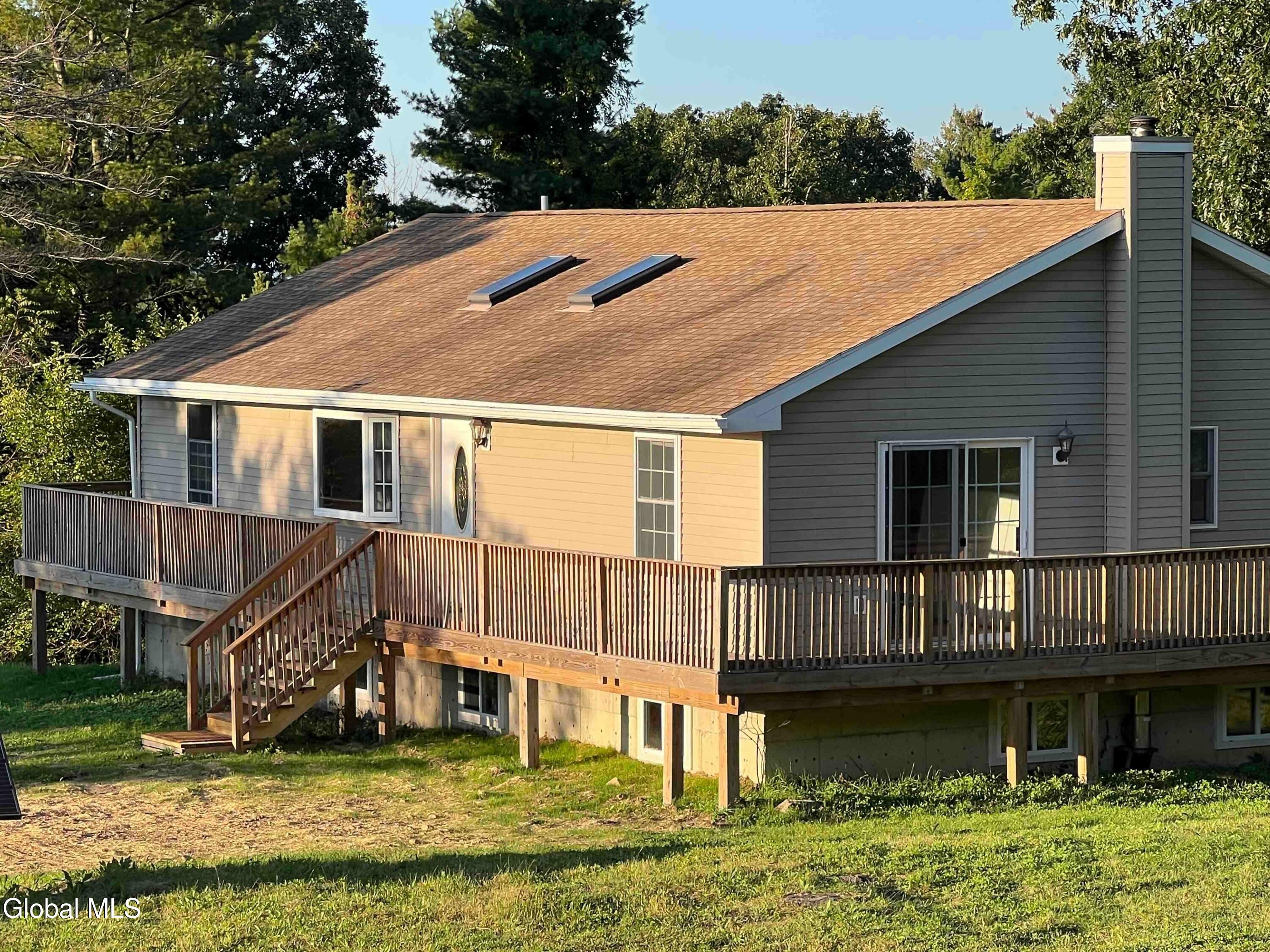418 High Rock Road New Baltimore NY 12192