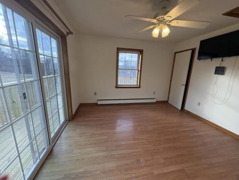 418 High Rock Road New Baltimore NY 12192