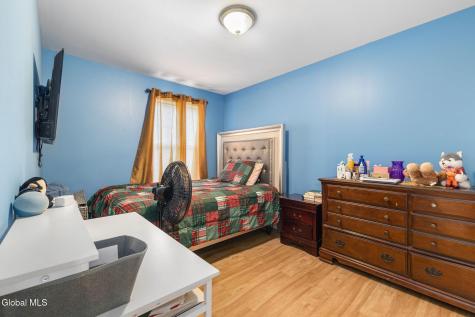 14 Amalia Lane Rensselaer NY 12144