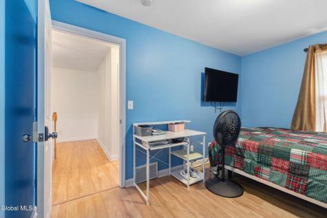 14 Amalia Lane Rensselaer NY 12144