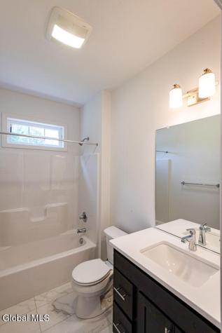 7 Stone Creek Drive East Greenbush NY 12061