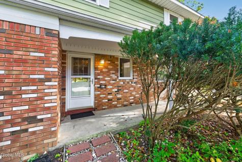 13 Rolling Brook Drive Clifton Park NY 12065