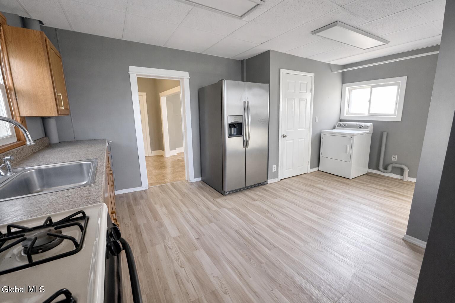 11 Landon Terrace Schenectady NY 12308
