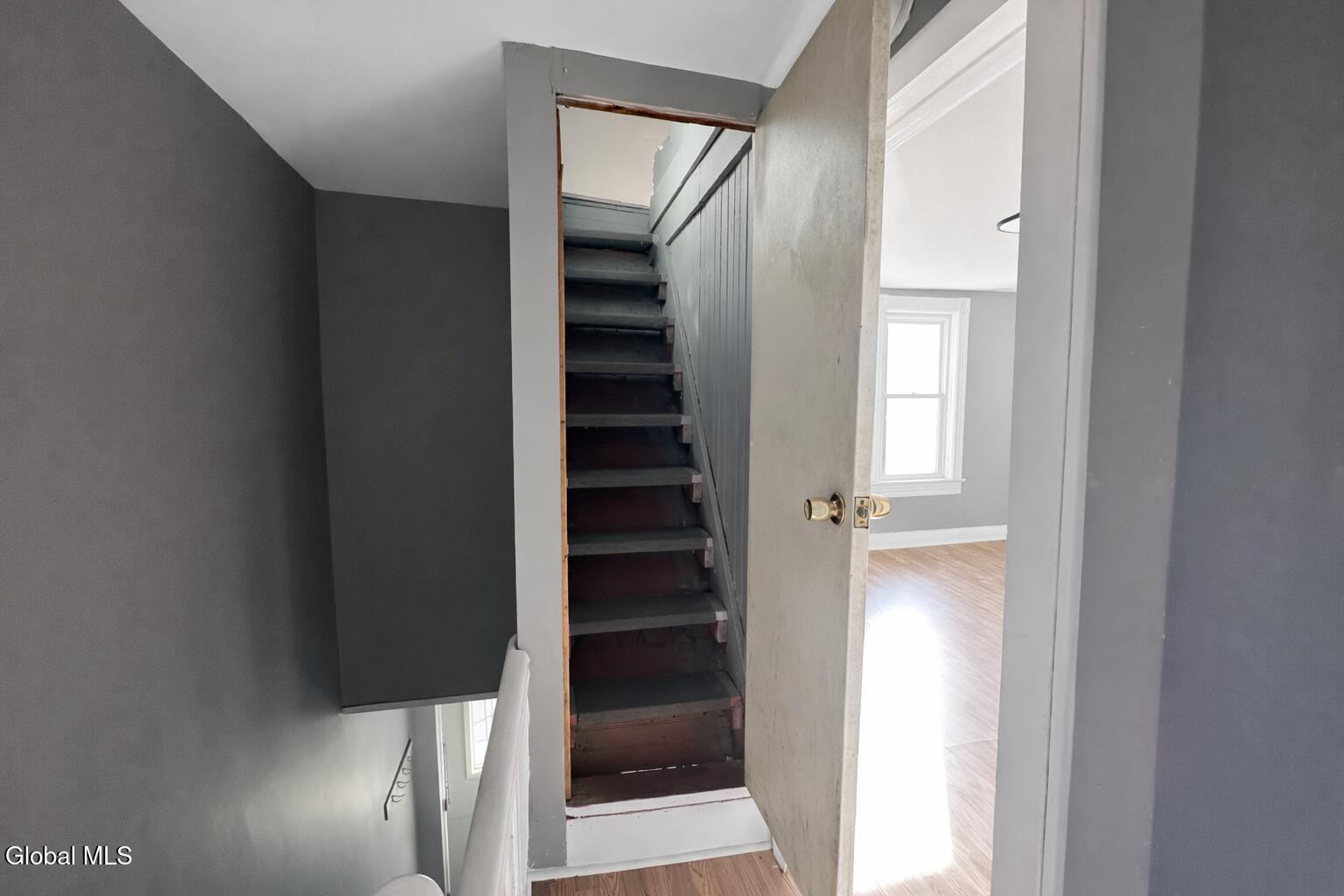11 Landon Terrace Schenectady NY 12308