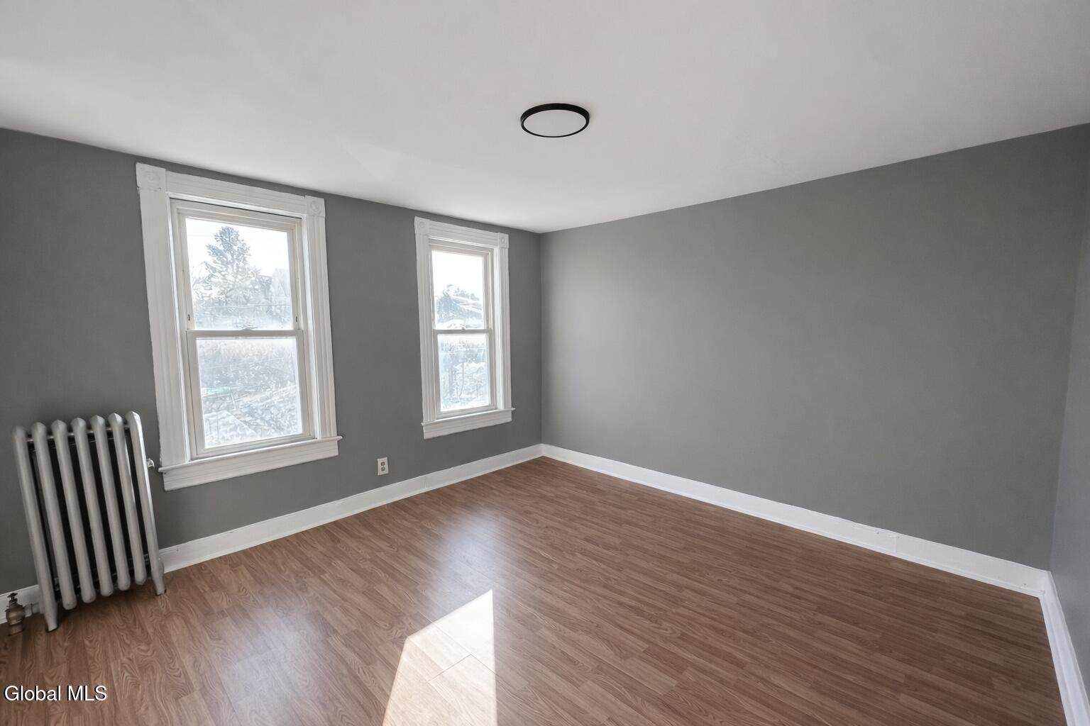 11 Landon Terrace Schenectady NY 12308