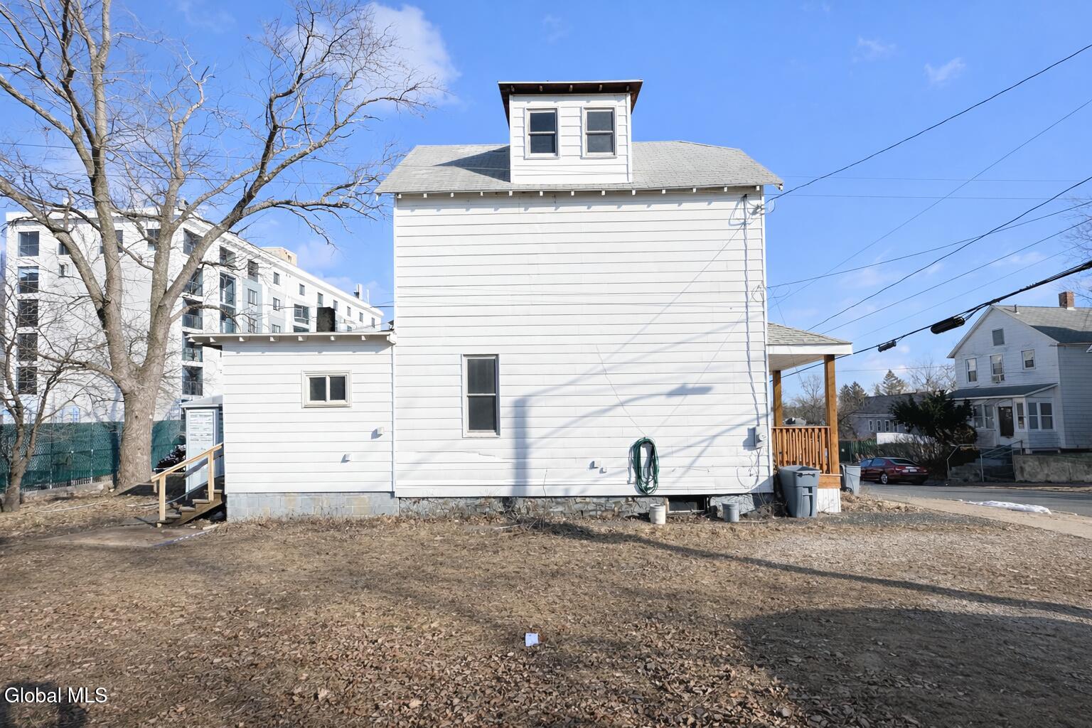 11 Landon Terrace Schenectady NY 12308