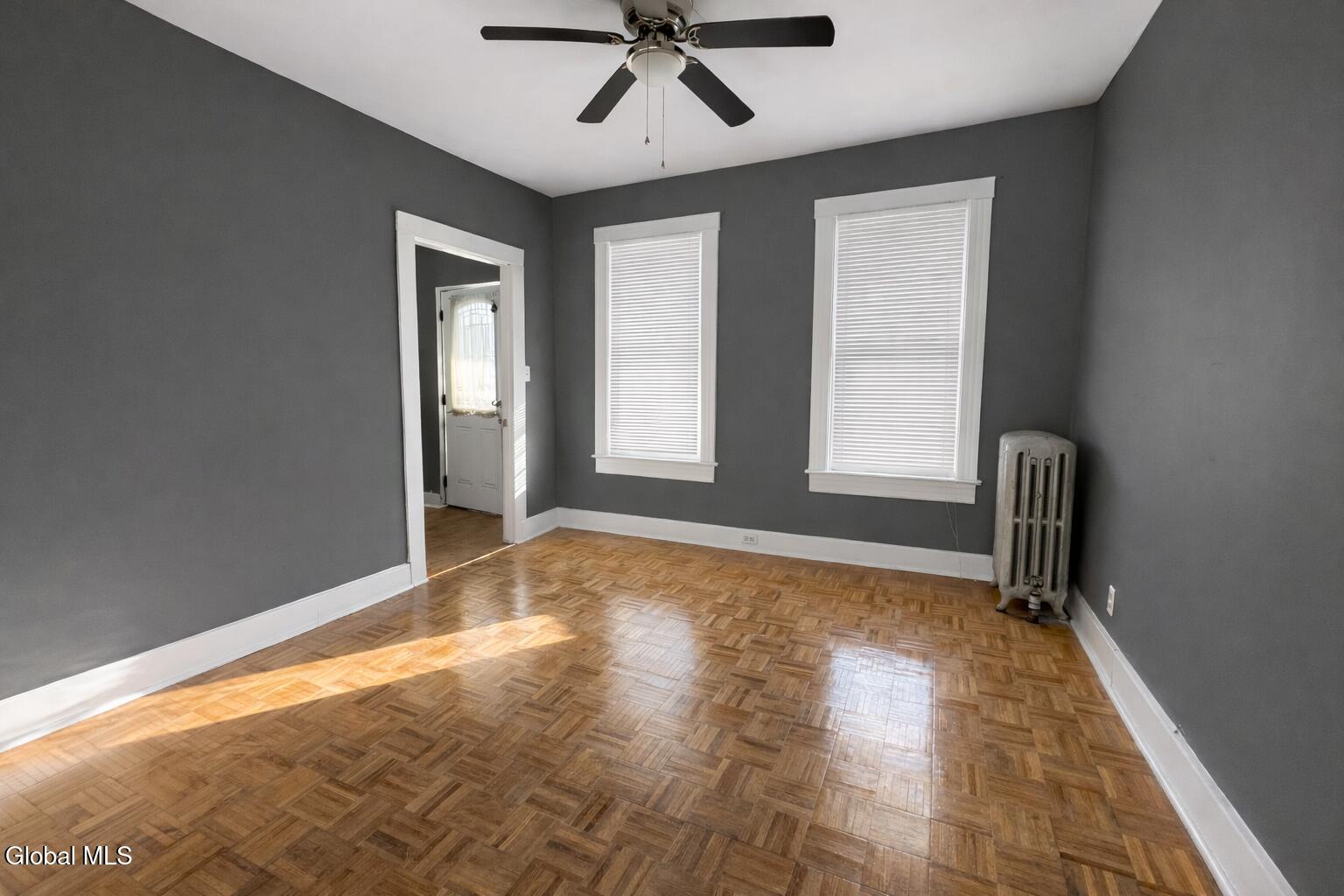 11 Landon Terrace Schenectady NY 12308